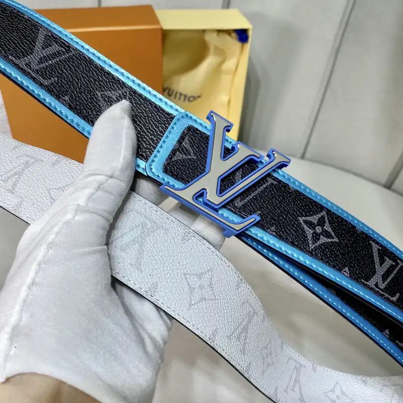 LV Belts 2201XA0054