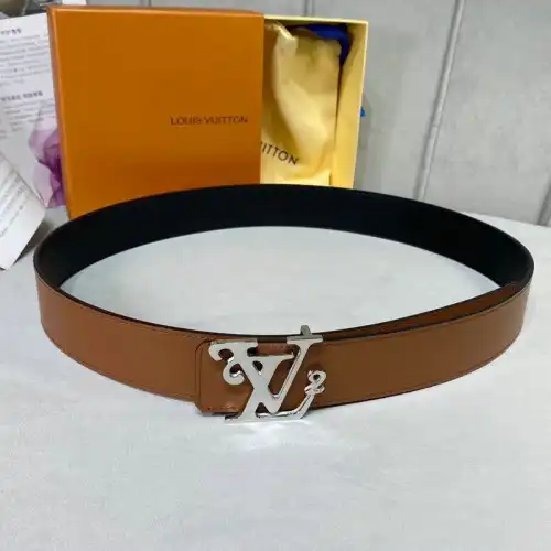 LV Belts 2201XA0056