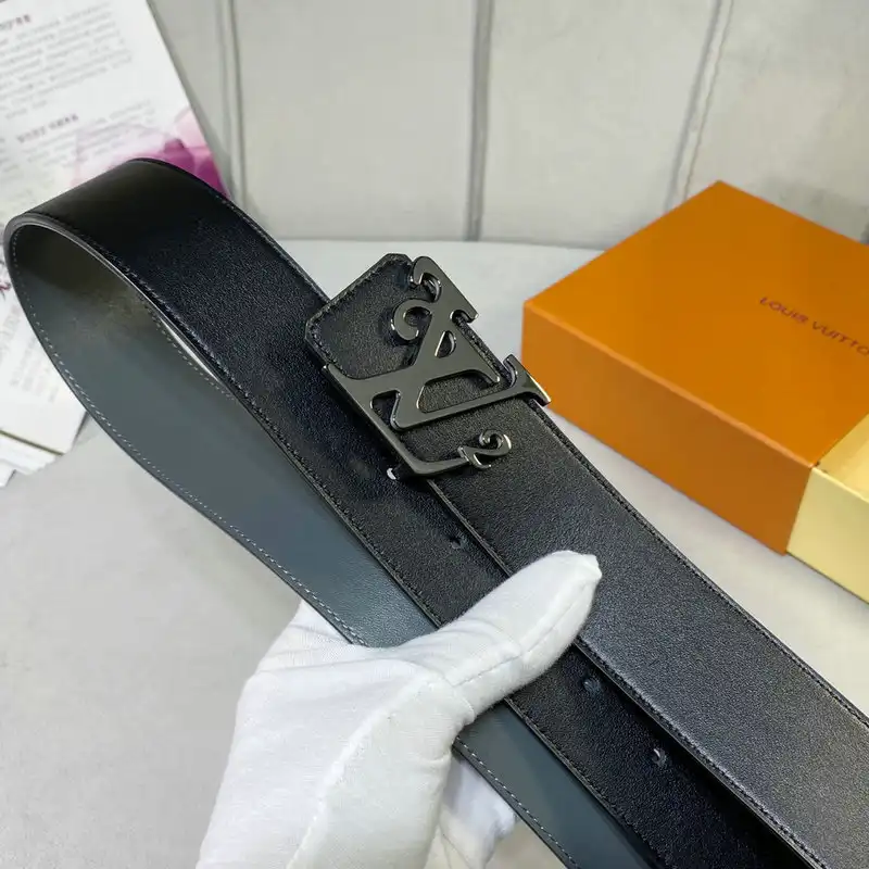 LV Belts 2201XA0060