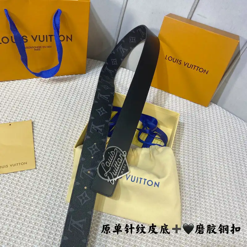 LV Belts 2201XA0061