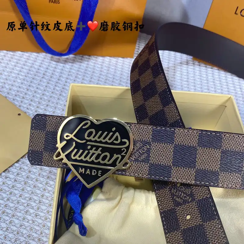 LV Belts 2201XA0065