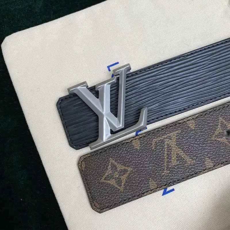 LV Belts 2201XA0071