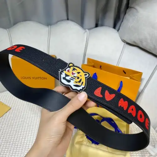 LV Belts 2201XA0135