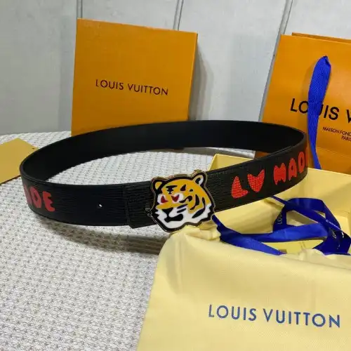 LV Belts 2201XA0136