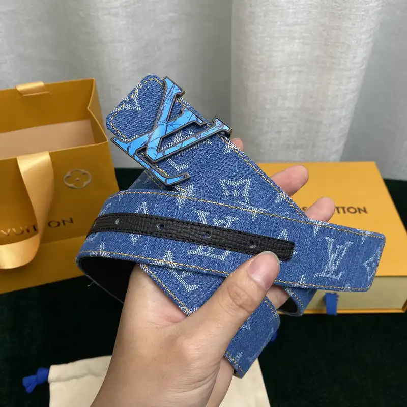 LV Belts 2201XA0201