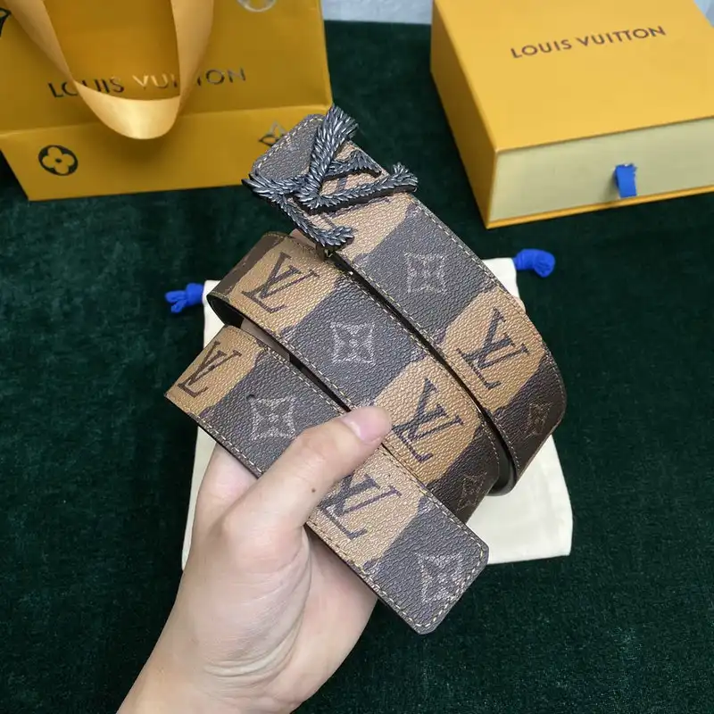 LV Belts 2201XA0207