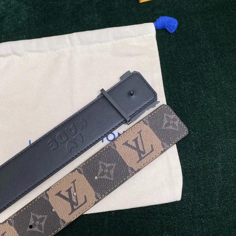 LV Belts 2201XA0207