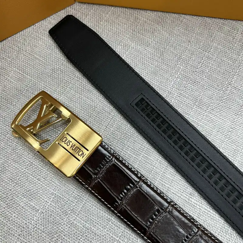 LV Belts 2201XA0226