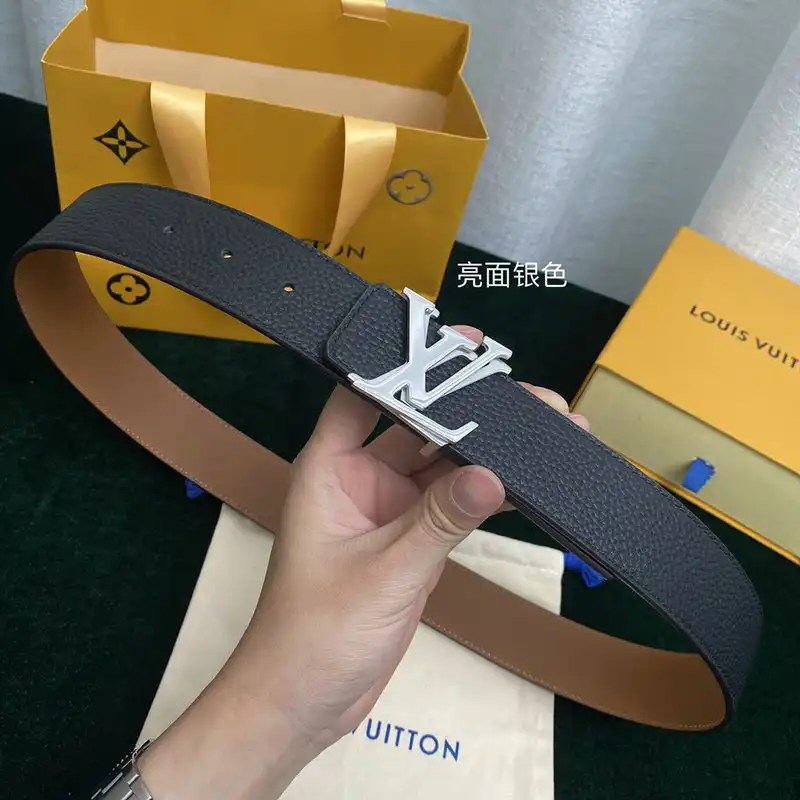 LV Belts 2201XA0256