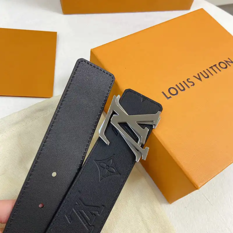 LV Belts 2201XF0002