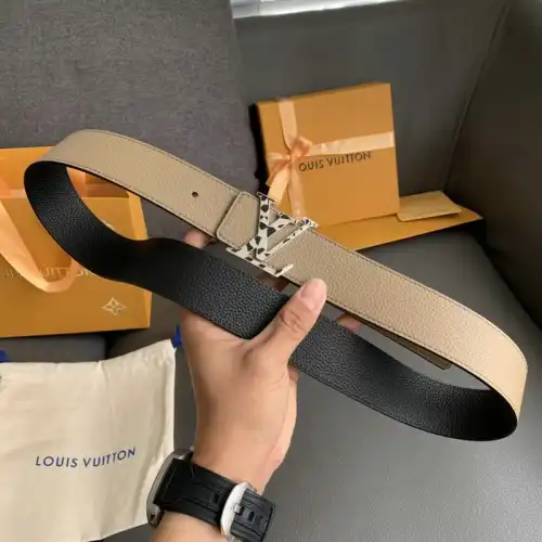 LV Belts 2201XF0068