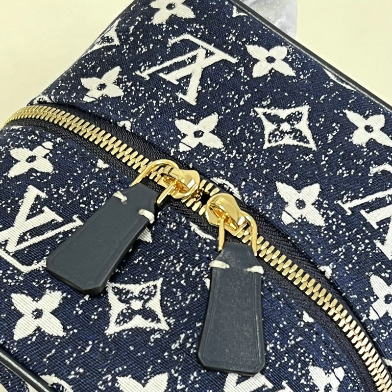 FASH LOUIS VUITTON Bag 2201YA0003