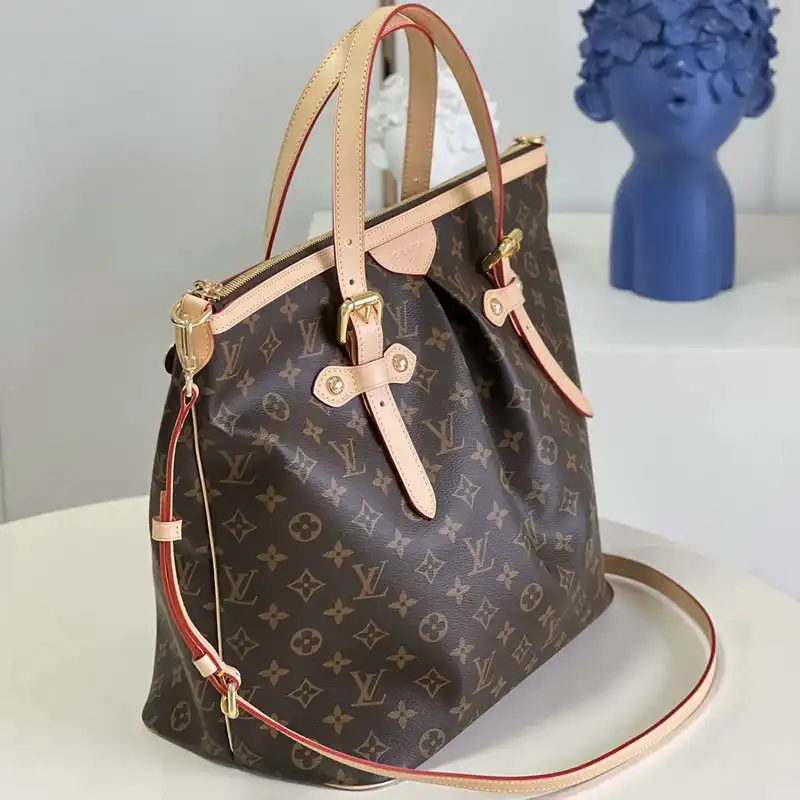 LV Bag 2201YA0016