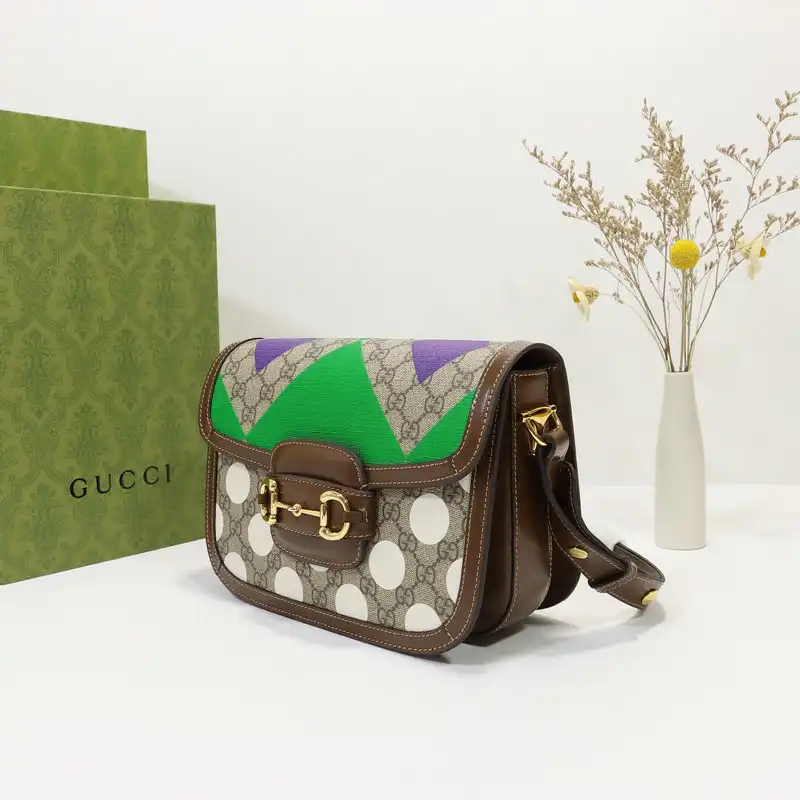 Cheap Gucci Bag 2201YA0020