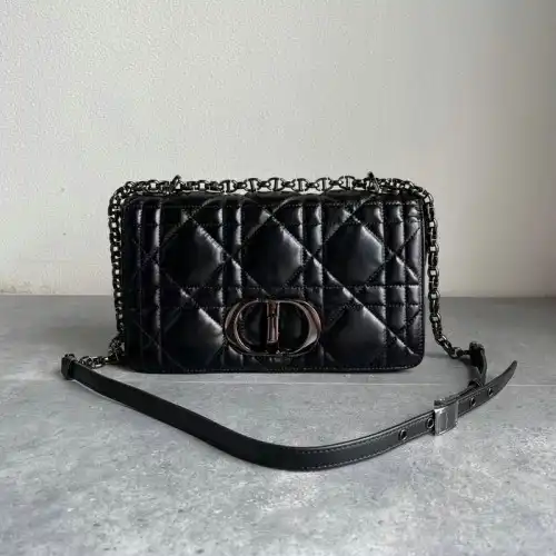 Dio Bag 2201YA0032