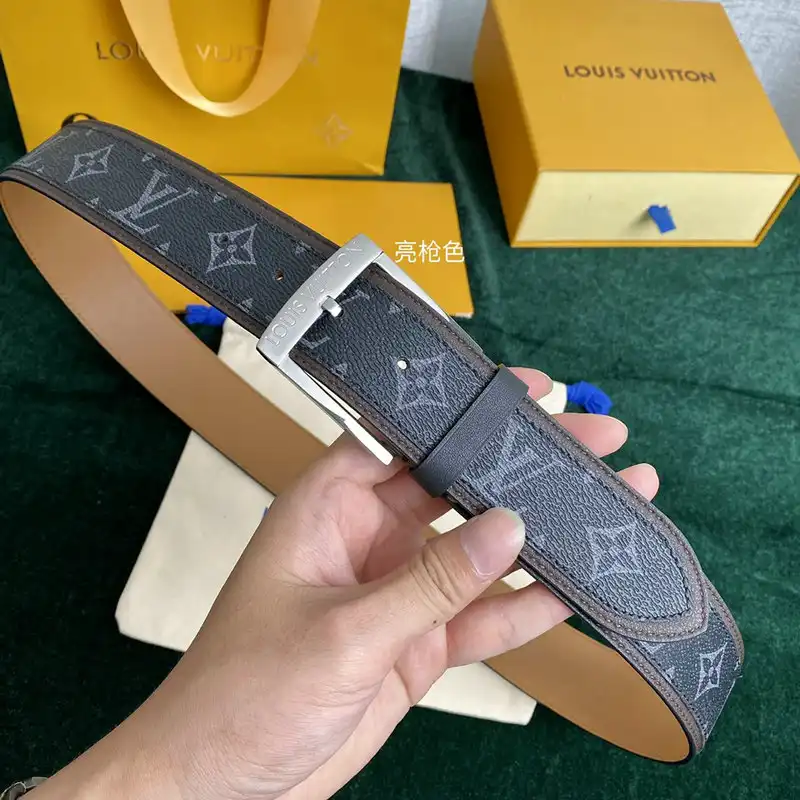 LV Belts 2202XA0009