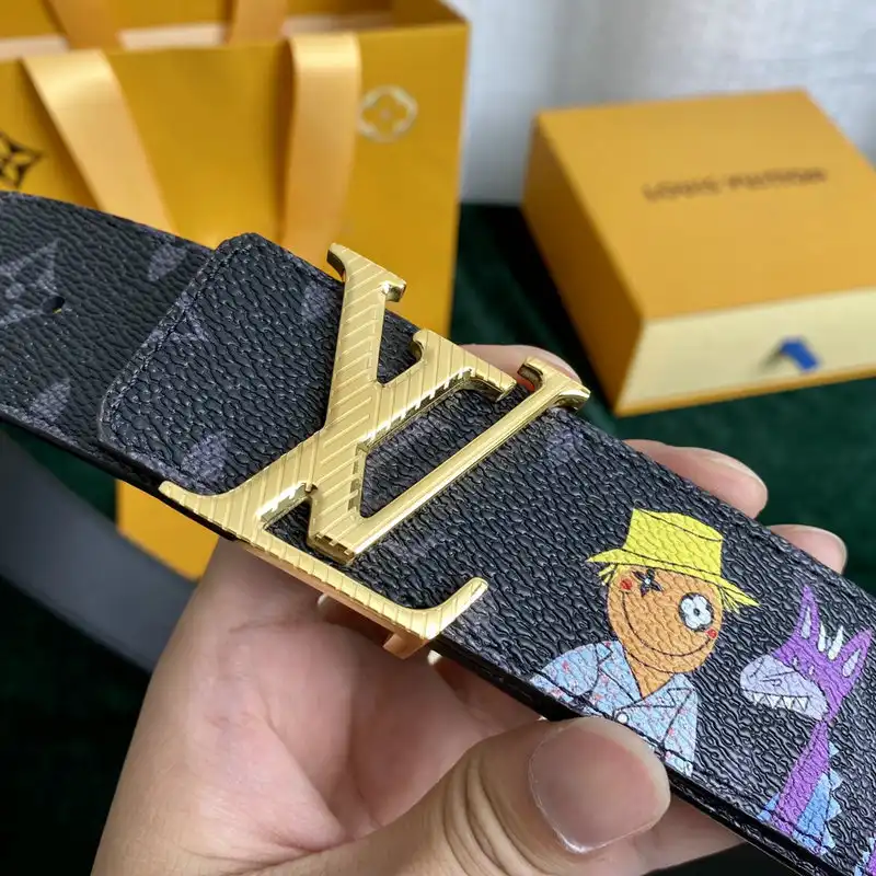 LV Belts 2202XA0017