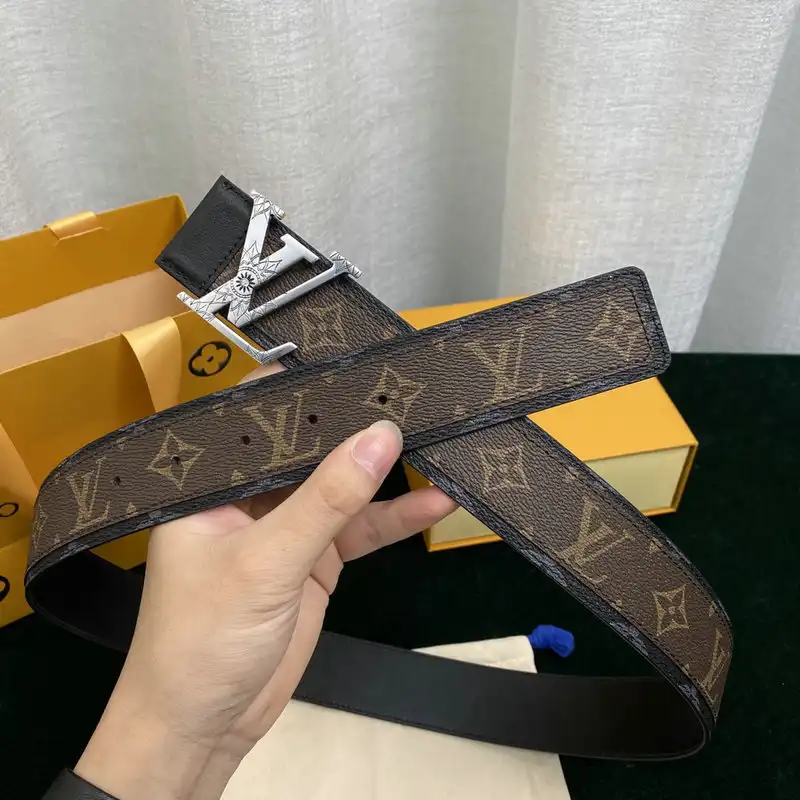 LV Belts 2202XA0019