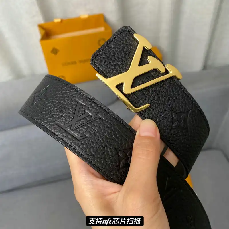 LV Belts 2202XA0045