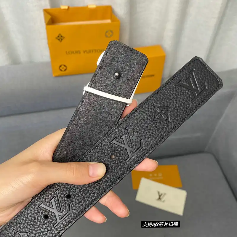 LV Belts 2202XA0046