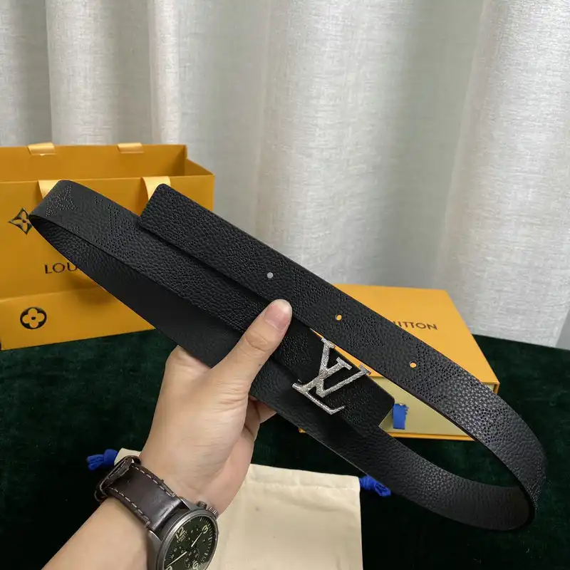 LV Belts 2202XA0047