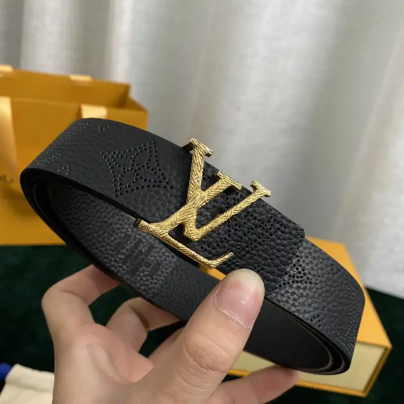 LV Belts 2202XA0048