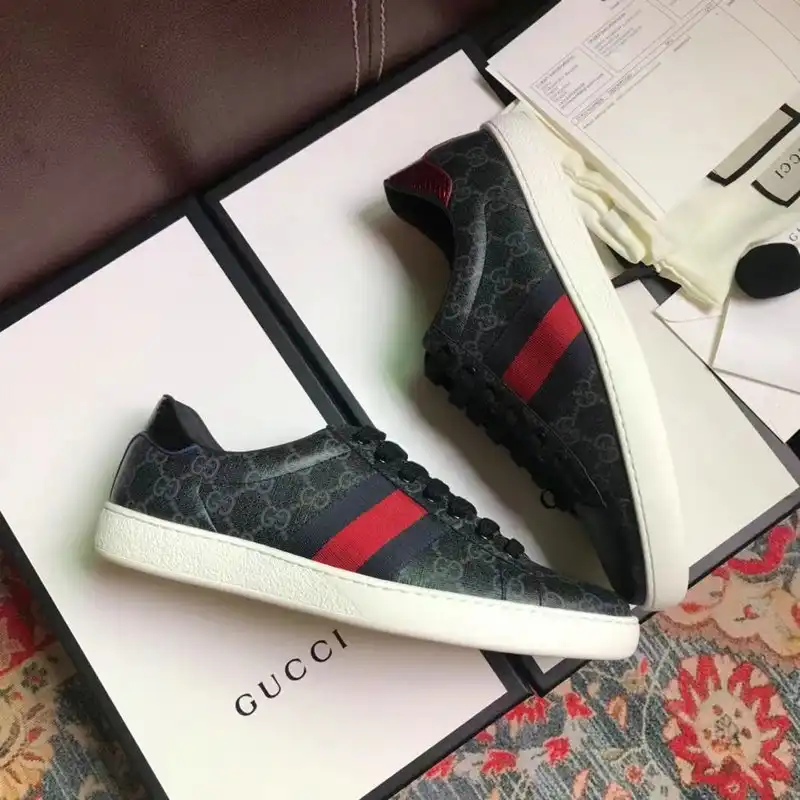 Cheap Gucci s Shoes 2203HT0001