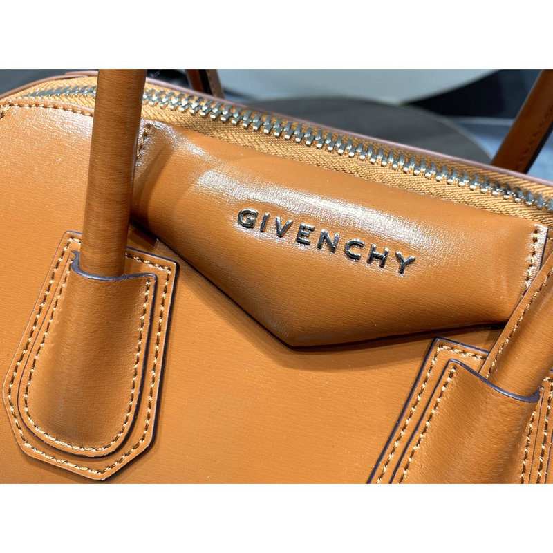 FASH Givenchy Bag 2203RF0003