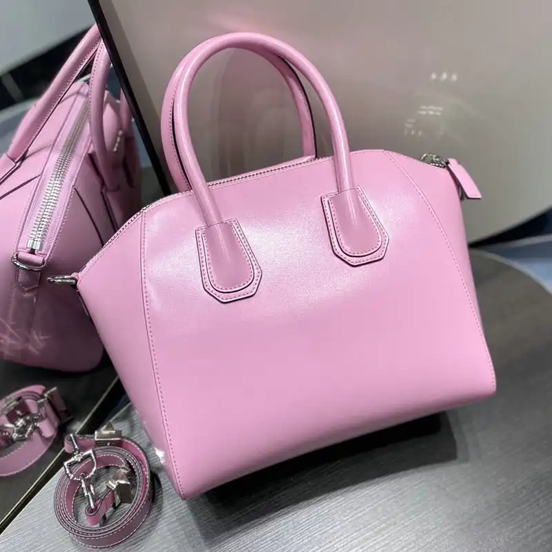 Official FashionRep Givenchy Bag 2203RF0005