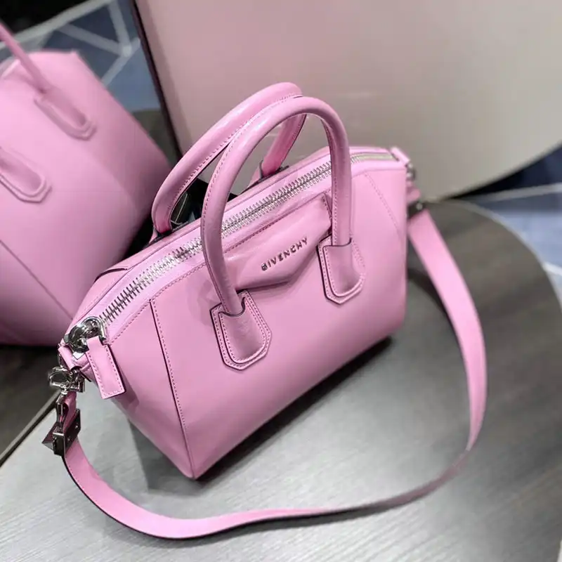 Official FashionRep Givenchy Bag 2203RF0005