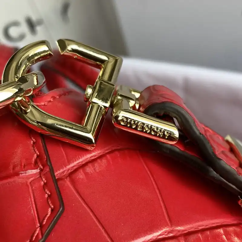 Givenchy Bag 2203RF0009