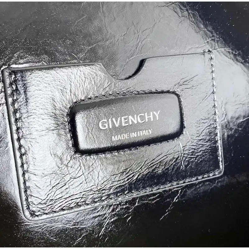 Givenchy Bag 2203RF0021