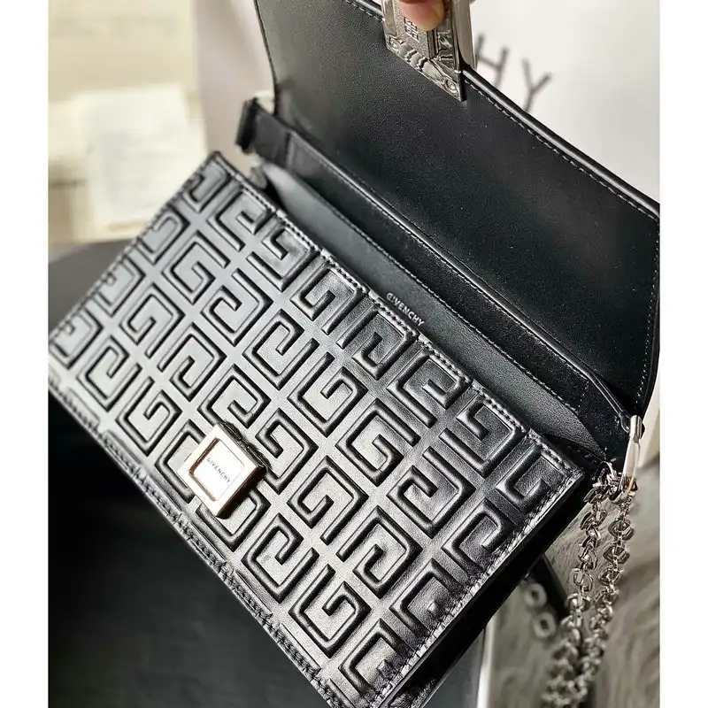 Givenchy Bag 2203RF0022