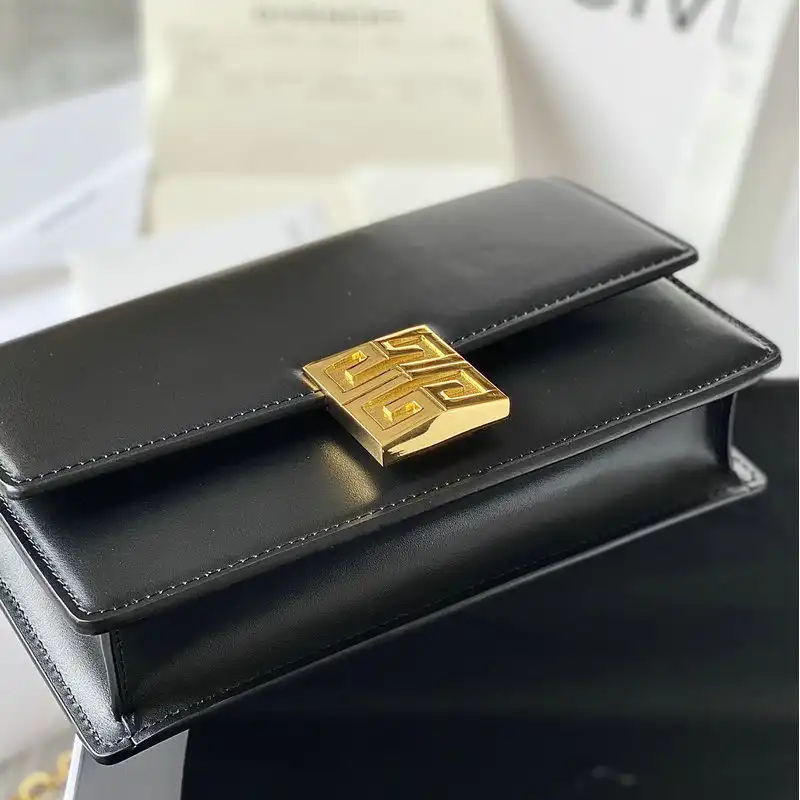 Givenchy Bag 2203RF0023