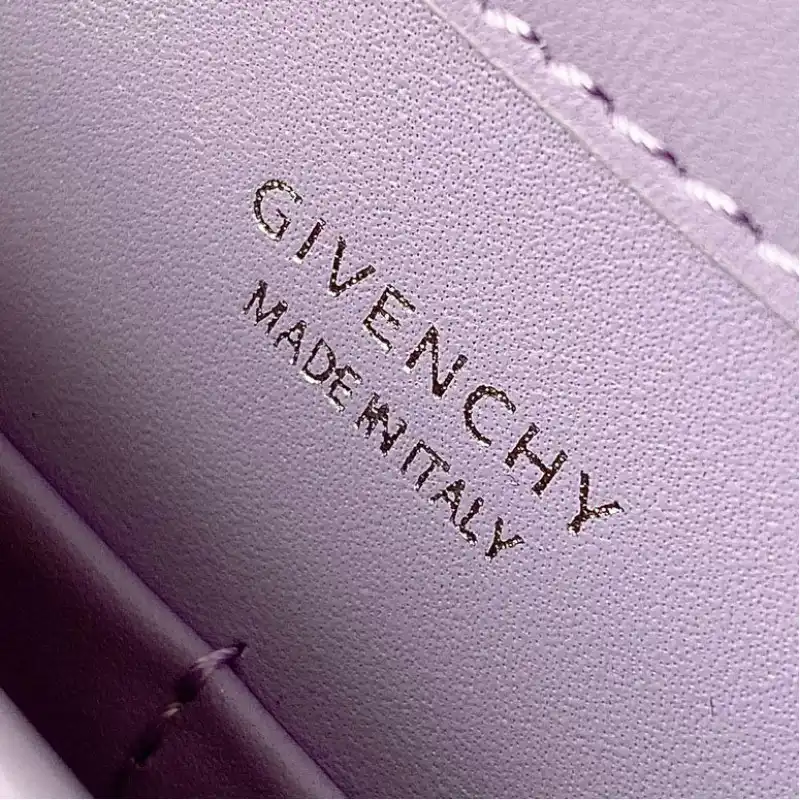 Givenchy Bag 2203RF0027