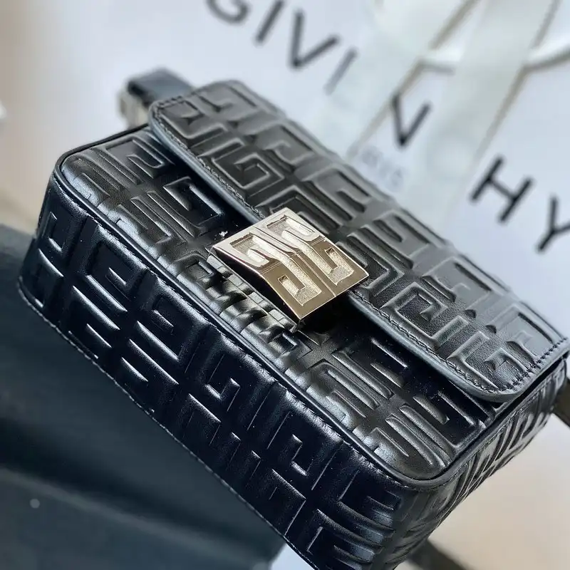 Givenchy Bag 2203RF0030