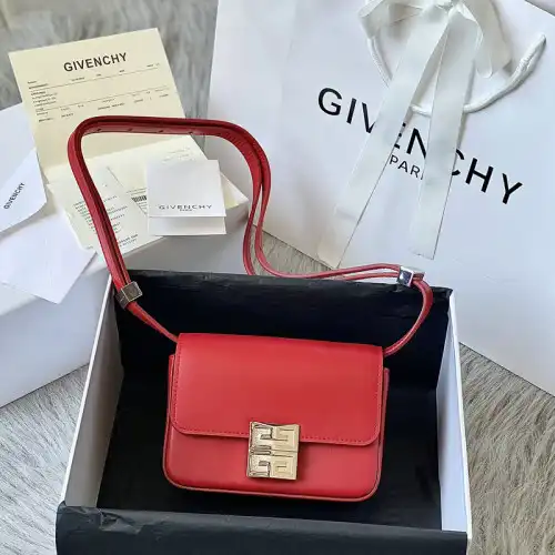 Givenchy Bag 2203RF0032