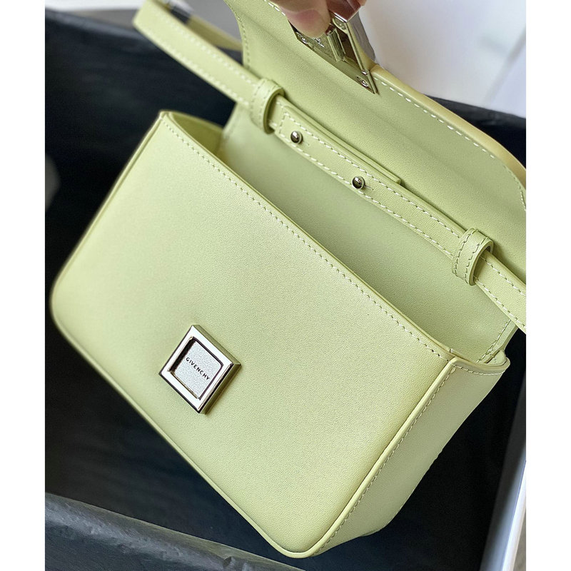 FASH Givenchy Bag 2203RF0035