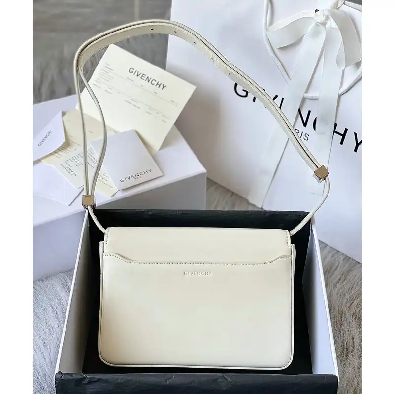 Givenchy Bag 2203RF0041