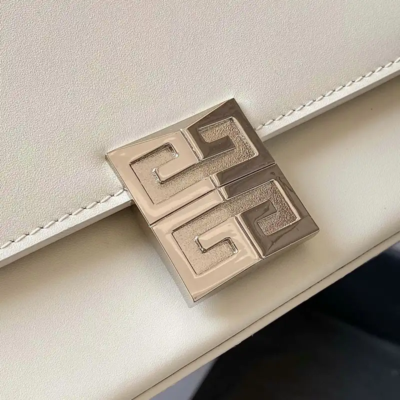 Givenchy Bag 2203RF0041