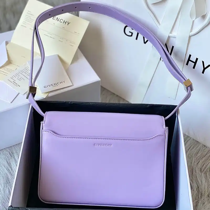 Givenchy Bag 2203RF0043