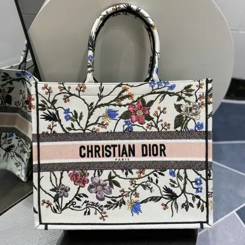 Dio Bag 2203RF0113