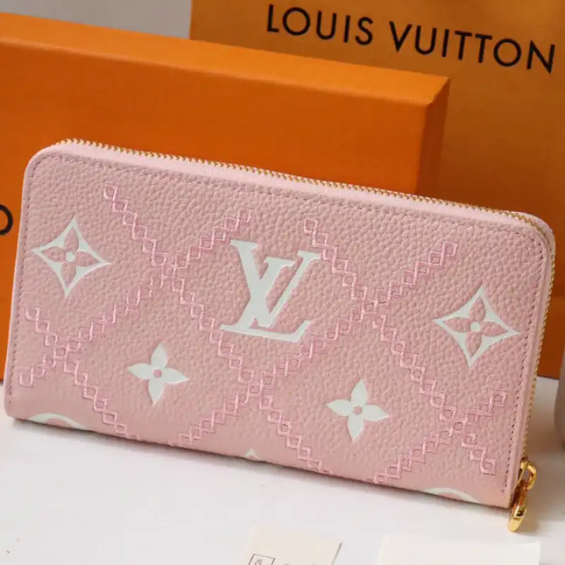 LV Bag 2204DJ0019