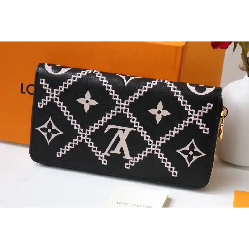 LV Bag 2204DJ0021