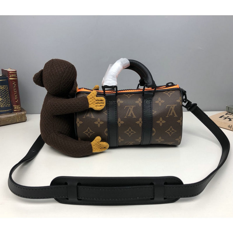 FASH LOUIS VUITTON Bag 2204DJ0025