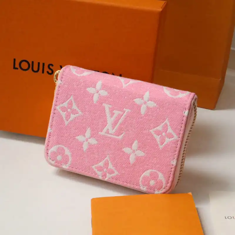 LV Bag 2204DJ0034