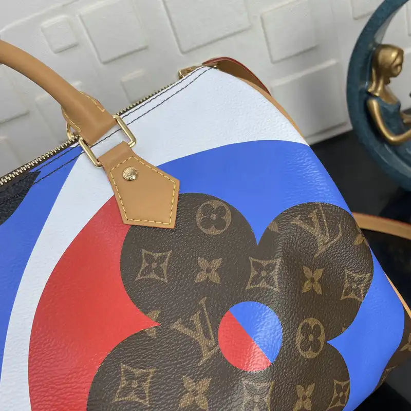 Fashionrepsfam ru LV Bag 2204DJ0038