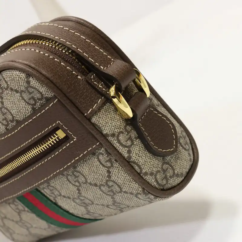 Gucci Bag 2204DJ0041