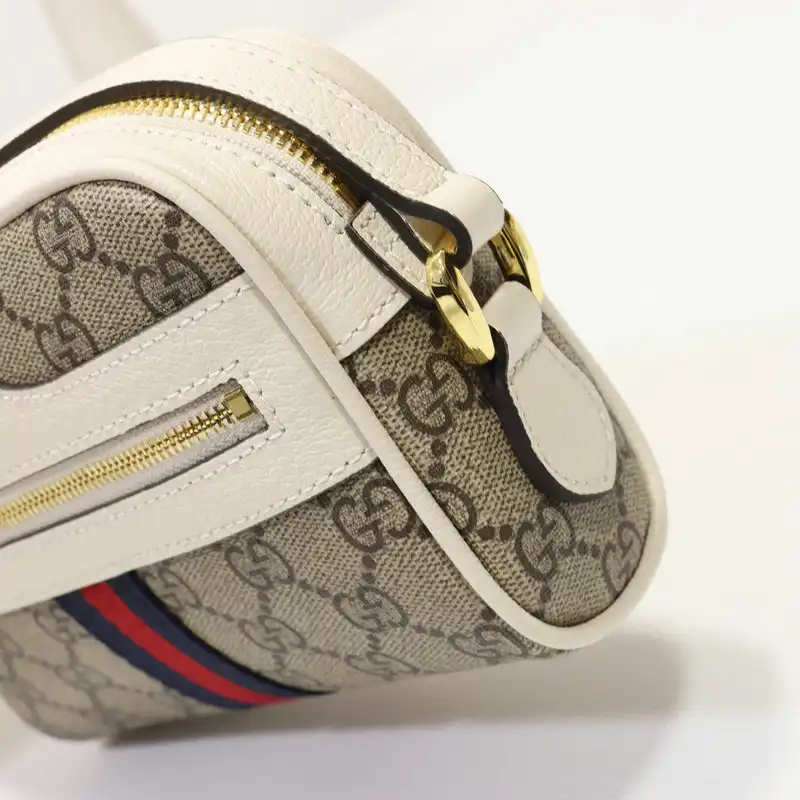 Gucci Bag 2204DJ0042