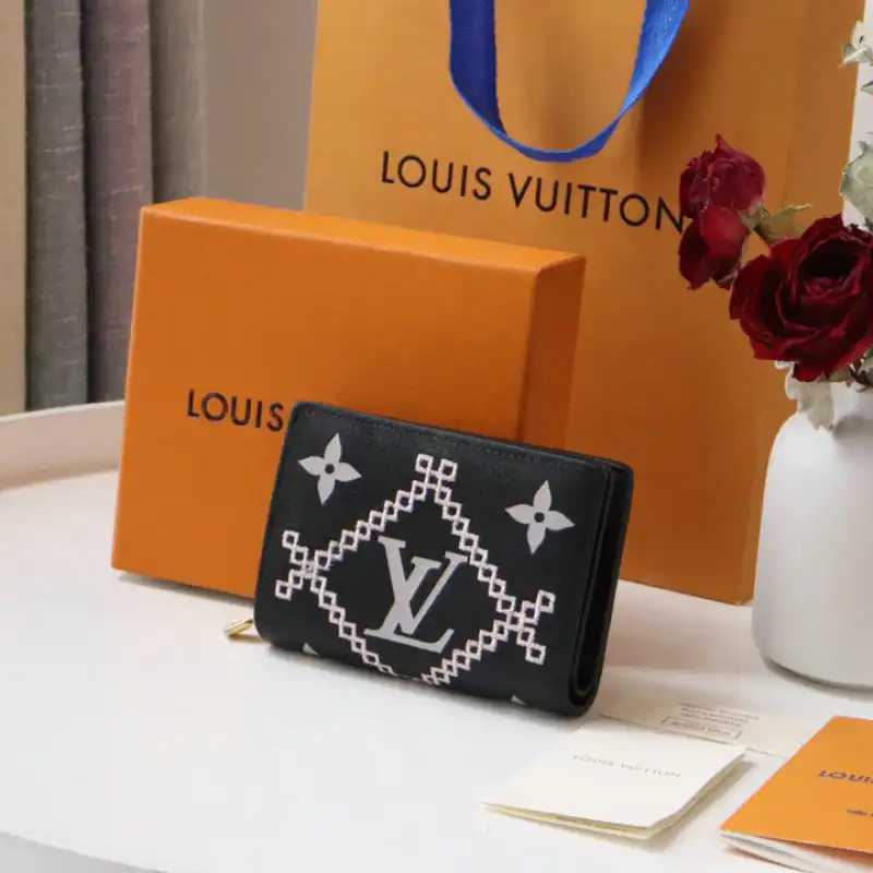 LV Bag 2204DJ0048